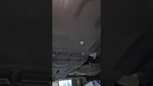 Защита батареи и электродвигателей Lixiang L9. Стальная защита днища на Lixiang L7.