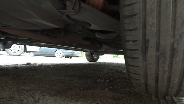 Рено Логан Левое переднее колесо, посторонний стук при вращении на месте смотреть онлайн