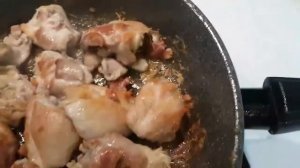 Курица с яблоками. Смотри и повторяй!