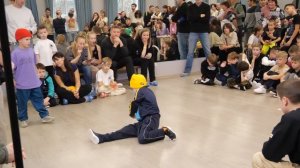 финал 4-6 лет Миша Рыбкин vs bboy Богдан - "СЛОЕНЫЙ ПИРОГ" break dance battle
