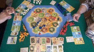 129 Колонизаторы. Города и рыцари 2/2 часть играем в настольную игру.