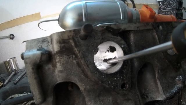 Запил каналов ГБЦ Москвич 412 смотреть онлайн