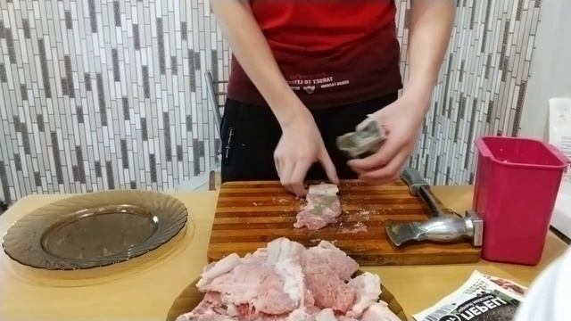 Мягкие и сочные отбивные из свинины! Самый простой рецепт. смотреть онлайн