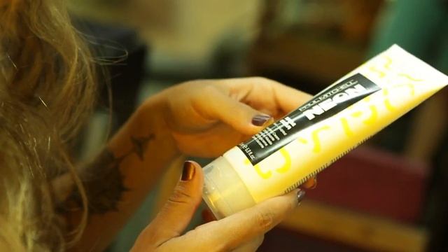 PAUL MITCHEL - LINHA NEON смотреть онлайн