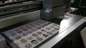 Планшетный уф-принтер OSN 1610. Печать на акриловой поверхности.