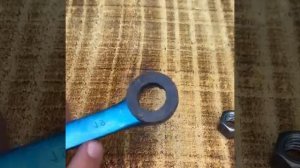 Как закрутить гайку в труднодоступном месте