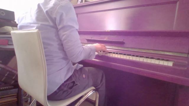 A Rusty Pianist on a Rusty Piano смотреть онлайн