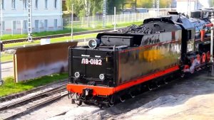 Отреставрированный паровоз ЛВ-0182 в депо "Подмосковная".