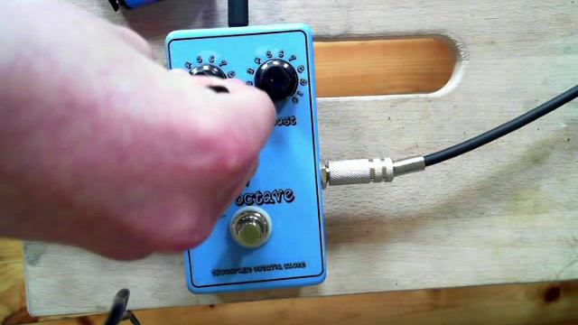 Fuzzy Octave - Tycobrahe Octavia clone смотреть онлайн