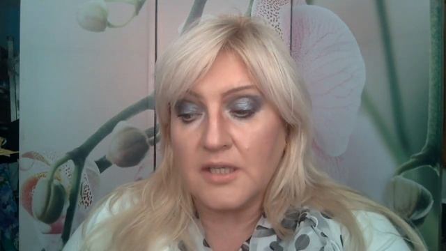 АНГЛИЯ: Разговор за чашкой чая - как держать дистанцию с коллегами смотреть онлайн