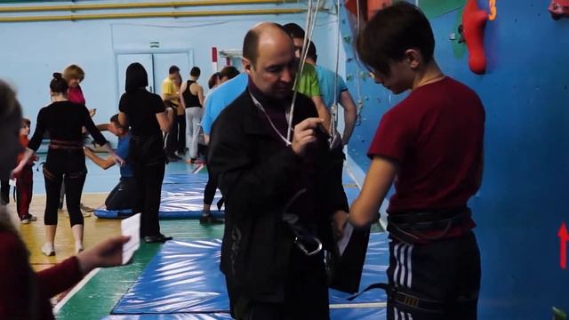 МАМА, ПАПА, Я - СКАЛОЛАЗНАЯ СЕМЬЯ 2 смотреть онлайн