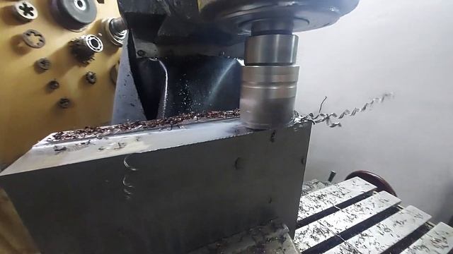 Фрезеровка скоростной головкой со сменными пластинами, 676. смотреть онлайн