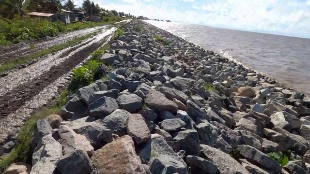 THE NEW SEAWALL IN GUYANA смотреть онлайн