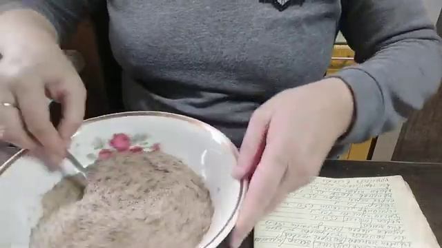 Топим печку, варим суп. смотреть онлайн