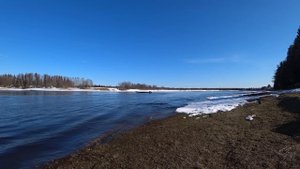 НОВАЯ ЛОДКА ИЗ ПНД СТОИМОСТЬЮ 130 ТР. НЕ ЕДЕТ! МОТОРУ НЕ ХВАТАЕТ ВОДЫ. ПРОДОЛЖАЕМ ИСПЫТЫВАТЬ.
