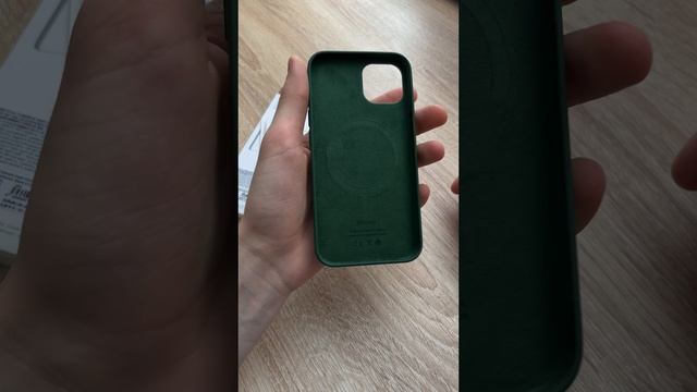 Чехол Apple Silicone Case
Clover iPhone 13