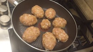 Обалденные котлетки из кролика в сливочном соусе "как в садике". Быстро, вкусно, сочно.