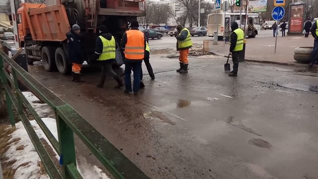 Укладка асфальта по-тверски