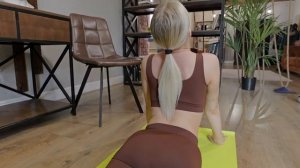 Расслабляющая йога дома