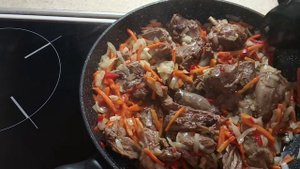Штрудли с уткой домашней. Ну очень вкусно.