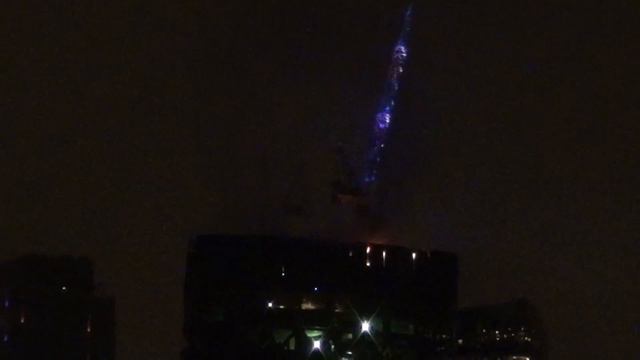 Пожар в Москва Сити (горит башня Федерация). Время 21:45 смотреть онлайн