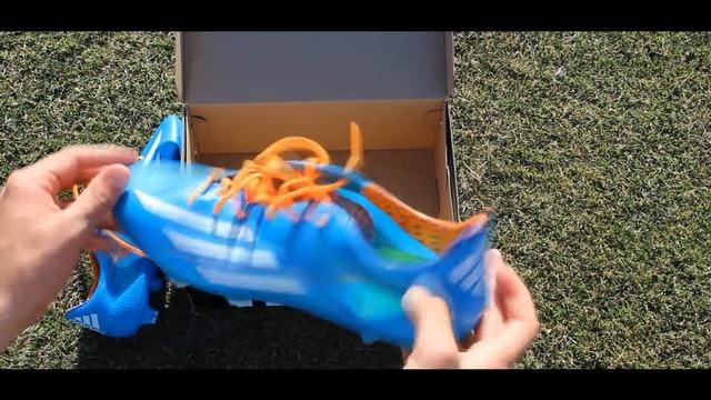 Adidas F50 Samba adizero IV - Unboxing, Close ups and on Feet смотреть онлайн