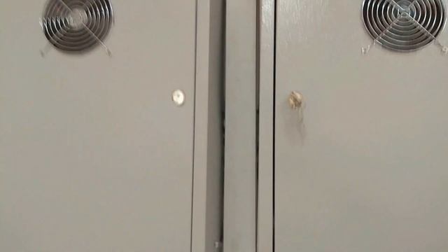 Когда серверный шкаф больше не нужен смотреть онлайн