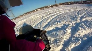 С ЖЕНОЙ НА СНЕГОХОДЕ