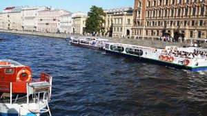 САНКТ-ПЕТЕРБУРГ, ПЛОЩАДЬ ЛОМОНОСОВА, РЕКА ФОНТАНКА, КАТЕРА, ПАРОХОДЫ... ЛЕТО!))