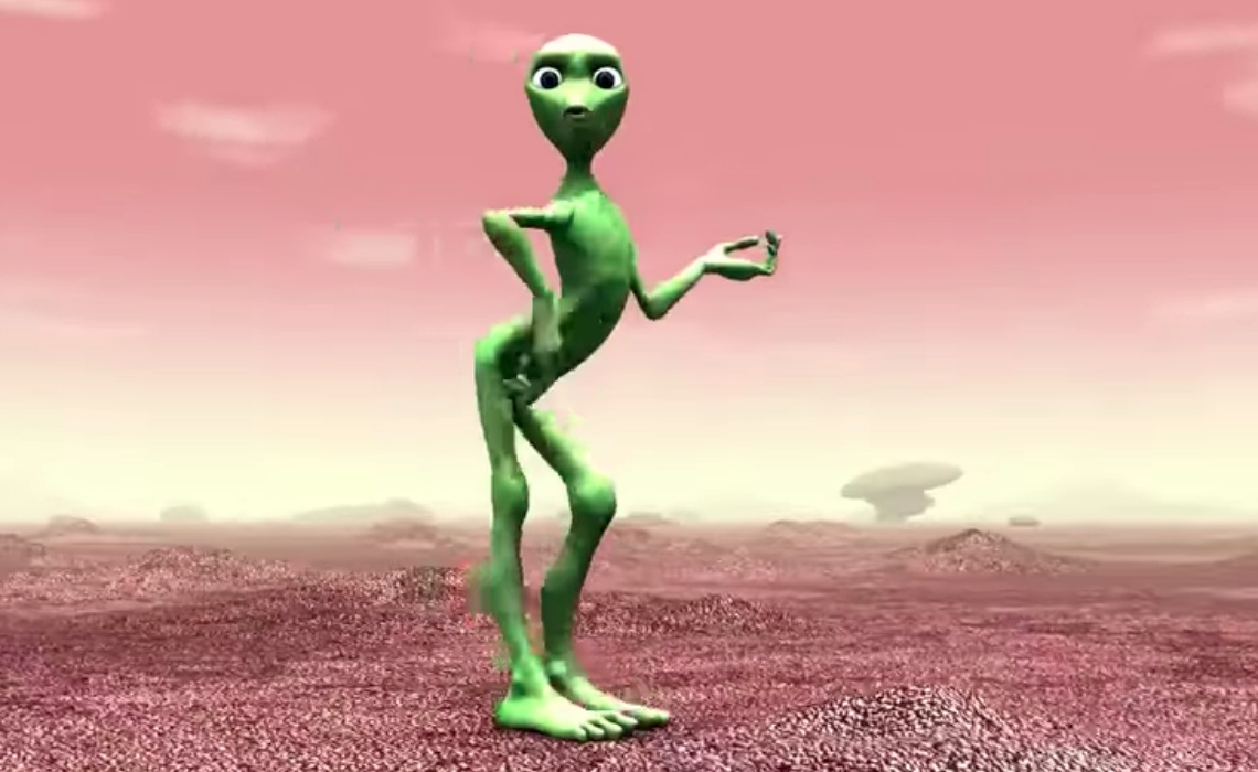Инопланетянин танцует