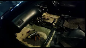 Делаем тепло для ног пассажирам в старенькой Тойоте !