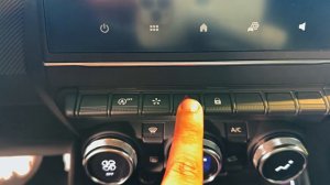 2024 Renault Clio - Stylish Small Car!