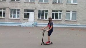 Семëн и Лëва трюкачат