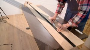 Направляющая для циркулярной пилы Как сделать направляющую для циркулярной пилы.mp4