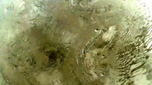Воронки в воде