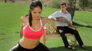 Прыгающая грудь