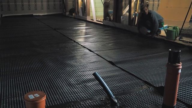 ДОЛОЙ БЕТОН! Пол по грунту за 2 ДНЯ! БЕЗ БЕТОННОЙ ПОДГОТОВКИ! Полы по грунту своими руками.