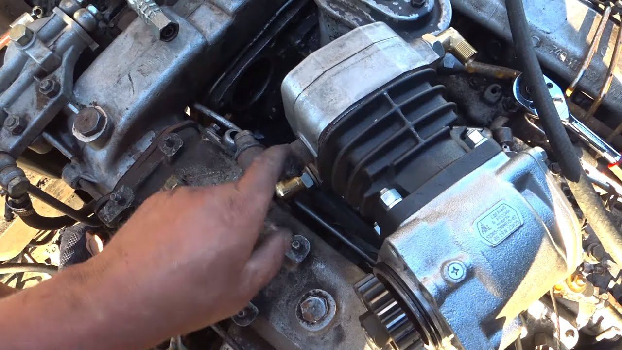 Установка одноцилиндрового компрессора с доработкой , вместо двухцилиндрового на камаз сельхозник . смотреть онлайн