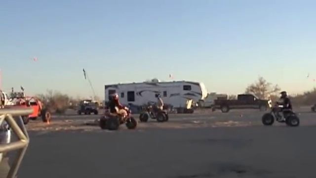 Third Annual Three Wheeler Throwdown! смотреть онлайн