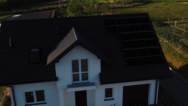 Blachodachówka Bratex Vello Premium Matt 23 (RAL 7016) смотреть онлайн