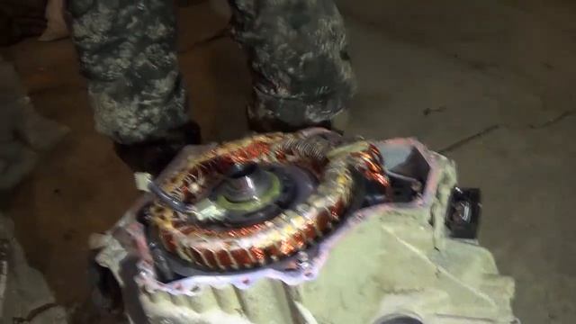 Разобрали трансмиссию от Приуса 30