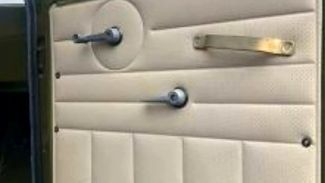 Нулячий списанный УРАЛ "Как с завода" Стоит в заброшенном Ангаре смотреть онлайн