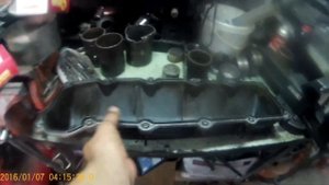 Jeep Grand Cherokee WJ 4.7. Замена прокладки левой клапанной крышки.