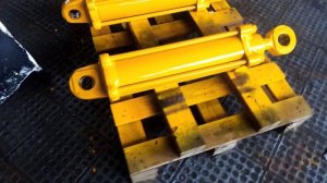 Почему трещало в заднем мосту трактора Кировец К-700, что стало причиной?