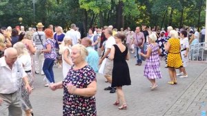 Живи и радуйся.........05.08.23 Гомель парк Луначарского ?