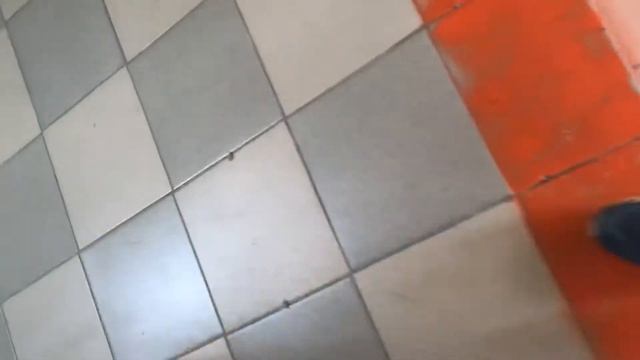 Как порезать плитку без плиткореза в продолжение смотреть онлайн