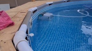 Водяной робот для бассейна
