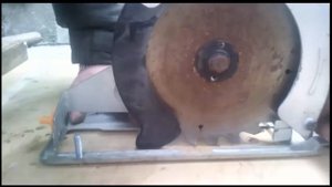 циркулярный станок для дома из дисковой пилы
