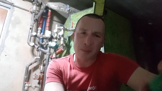 Отопление дровами.Дымоход через Теплоаккумулятор.:)Последствия.