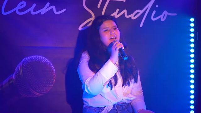 Ajlin Salimova — Кометы (Cover) смотреть онлайн